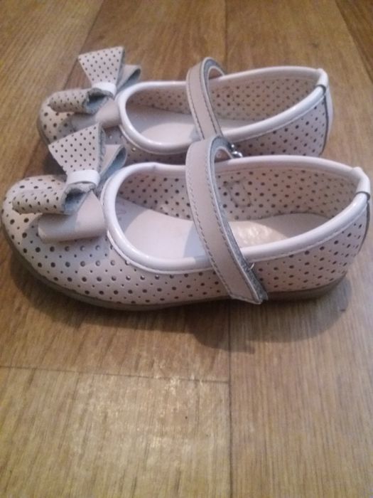 Обувь для девочки