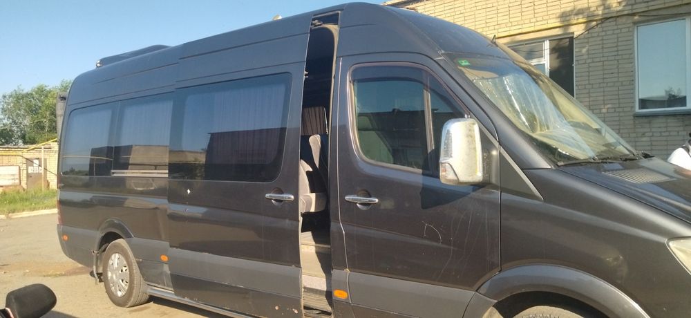 Продам микроавтобус Mercedes Sprinter