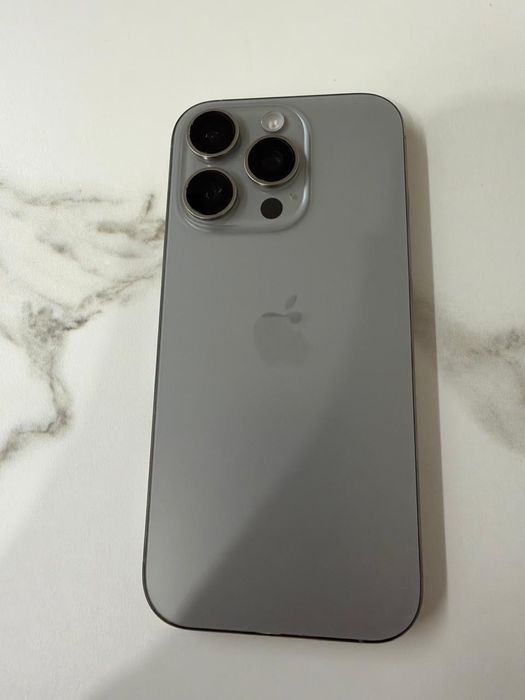 iPhone 16 pro 256