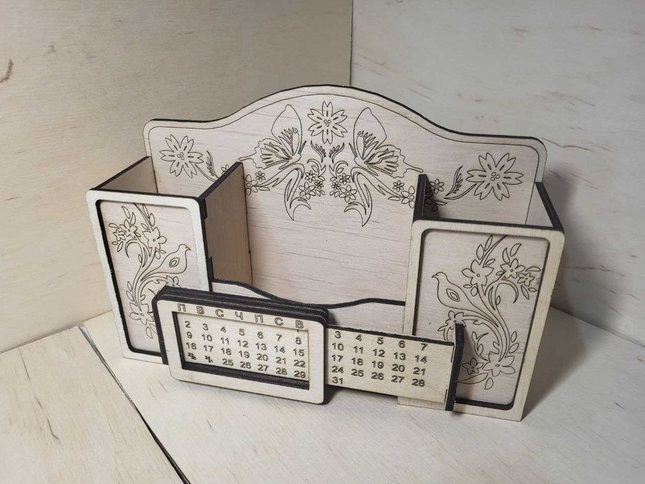 Органайзер для канцелярских предметов. Новый.