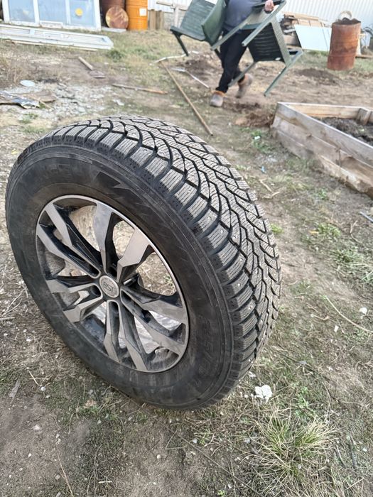 Продам Шины с дисками