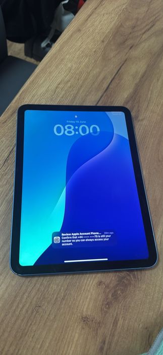 iPad (A16)  256 GB,