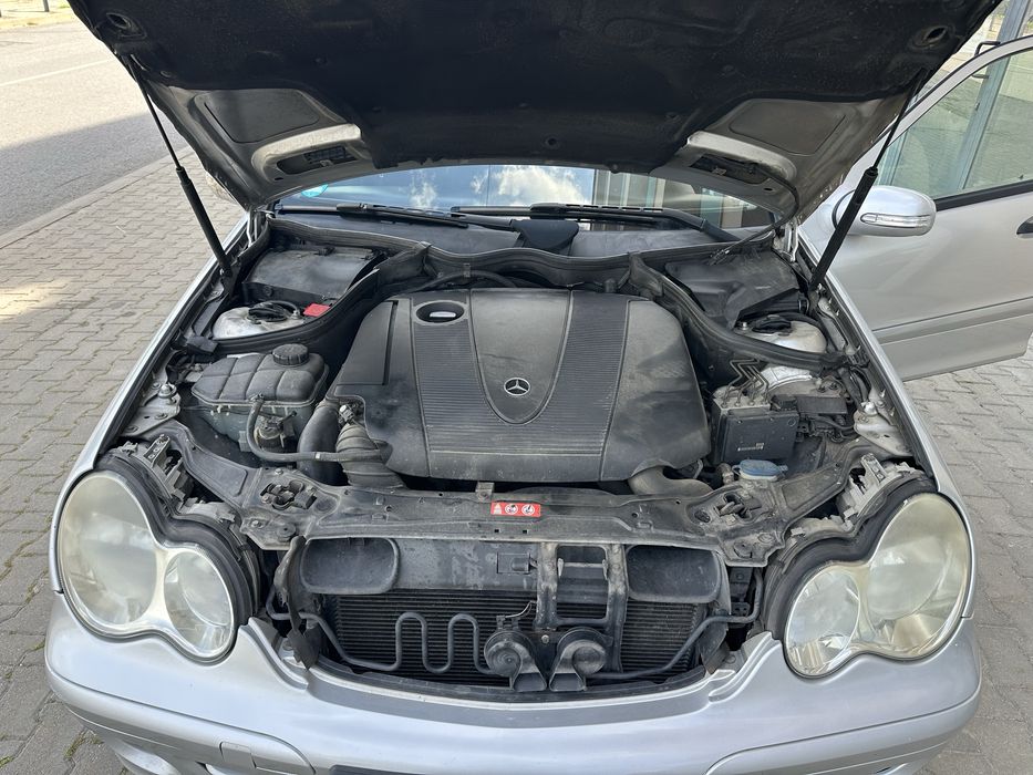 Мерцедес C-класа 220 cdi