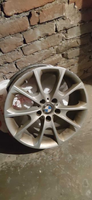 Джанти 2бр. BMW 8JX18 H2 IS34 и 2бр. BMW 8 1/2 jx18 H2 IS47