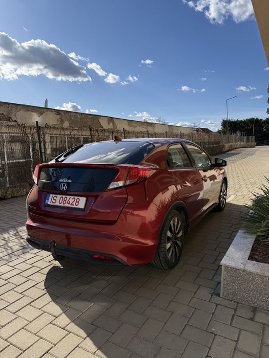 Honda Civic 2014 - 1.6 i-dtec - Video cu masina pe whatsapp!