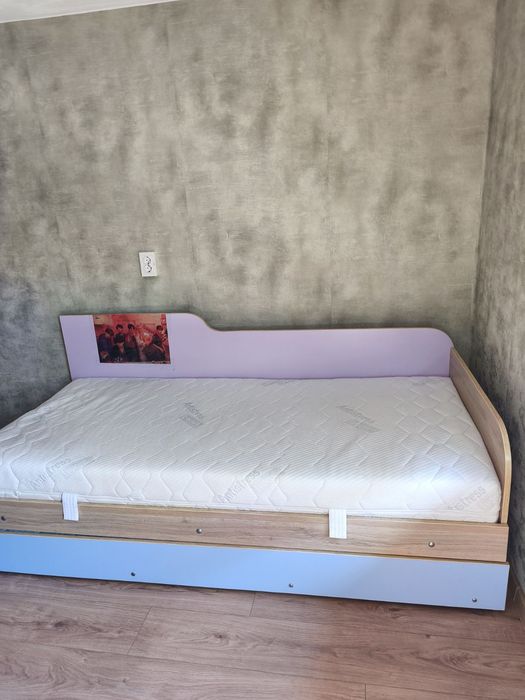 Двойно легло тип сандвич с матраци