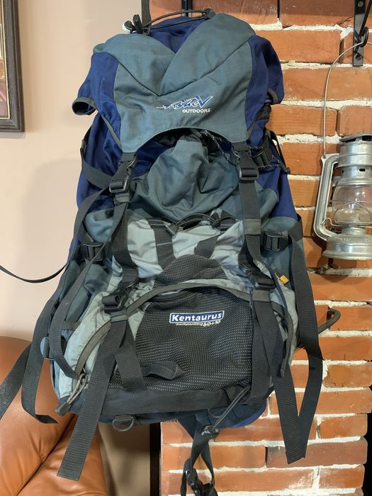 Туристическа раница Tashev Kentaurus 60+10