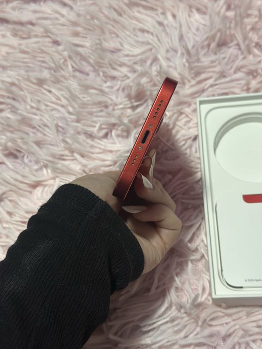 Iphone 12 Red Product