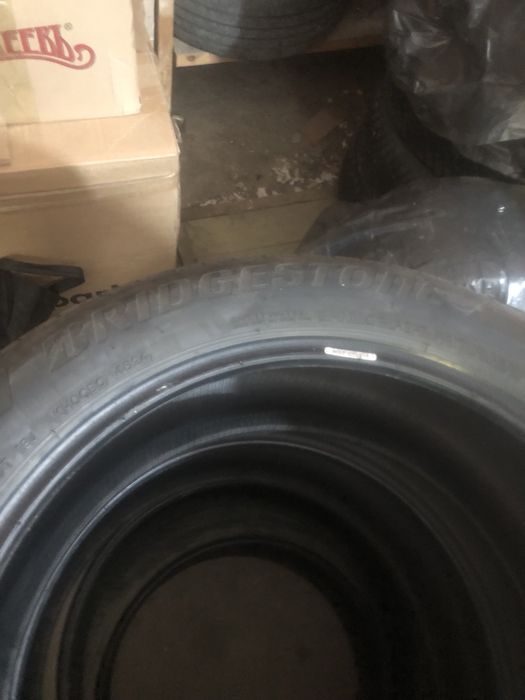 Продам шины 245/50Р20 Bridgestone