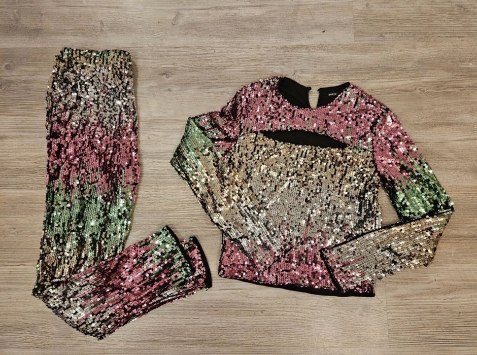 Compleu paiete Shein (marimea M)