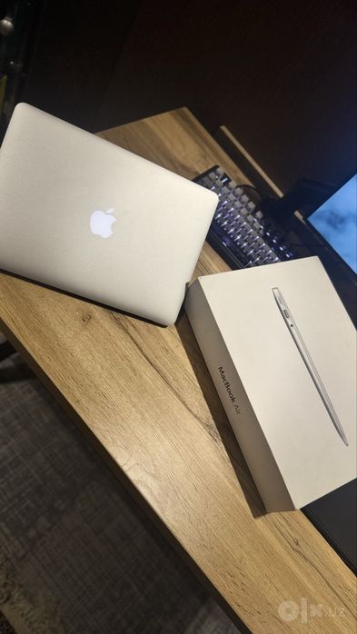 Macbook Air 13,3