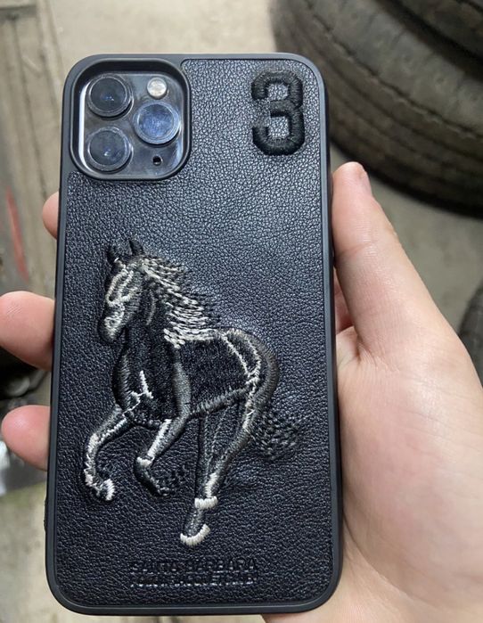 Айфон 11    Про