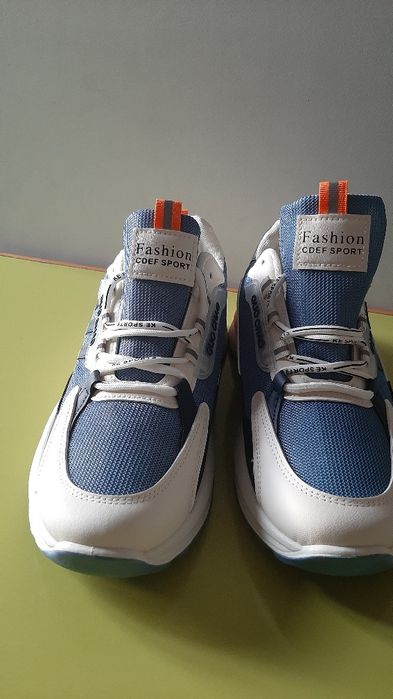 Мужская обувь, крассовки