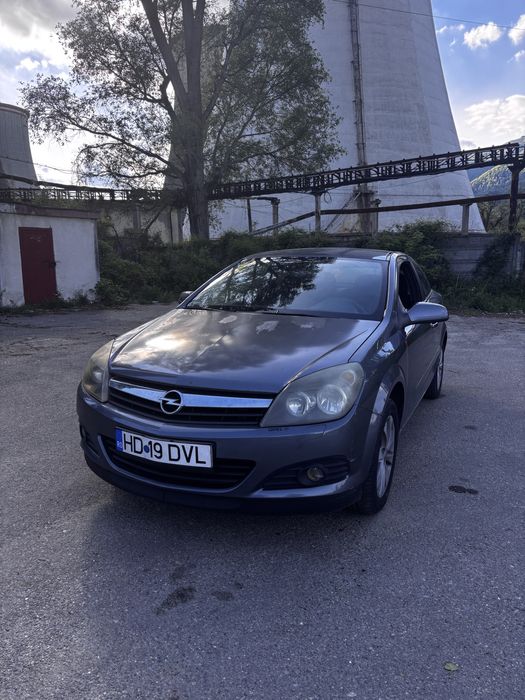 Opel Astra GTC….