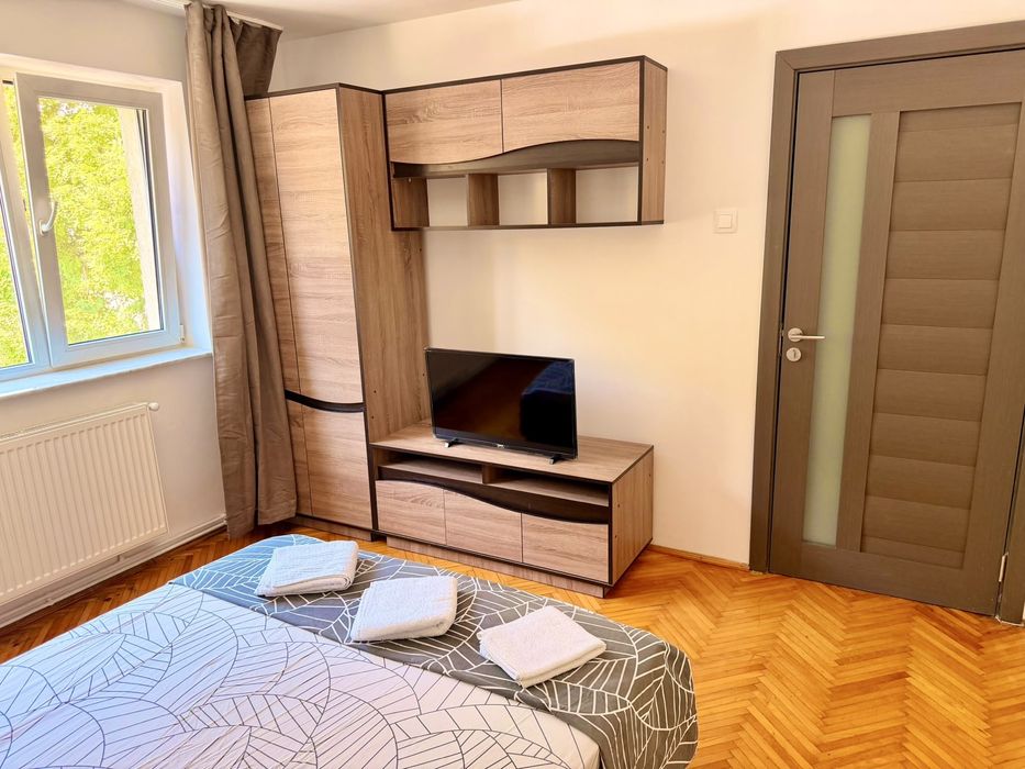 PF inchiriem apartament 2 camere