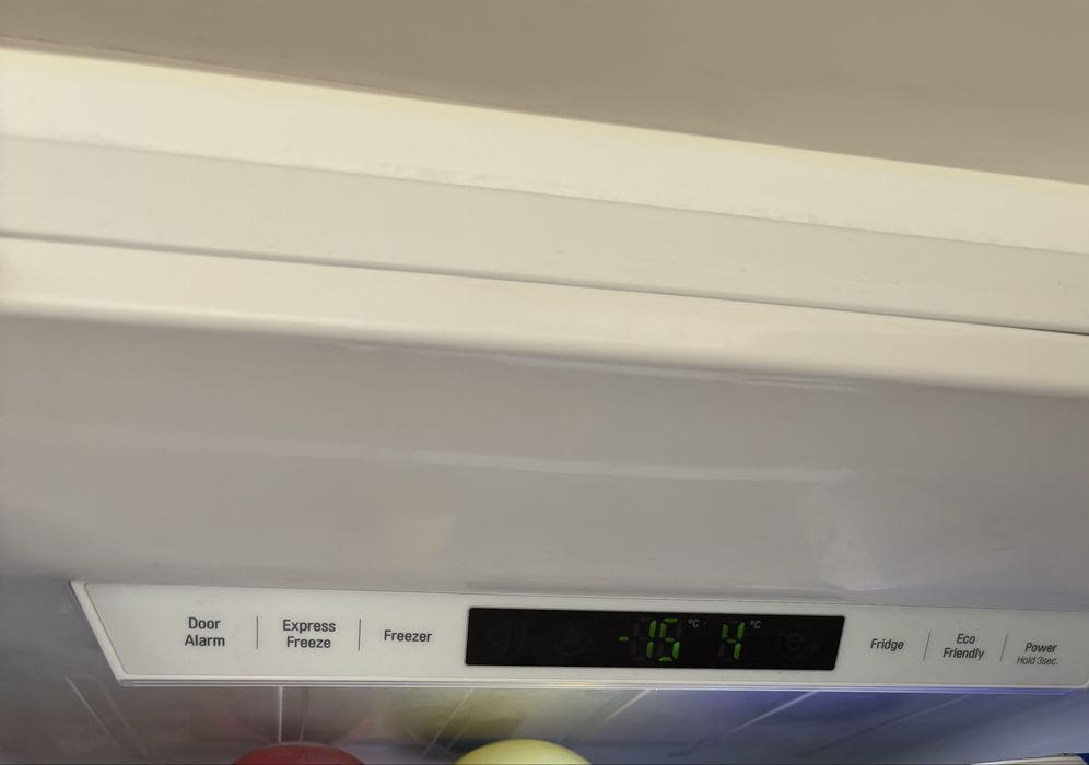 Хладилник LG inverter liner