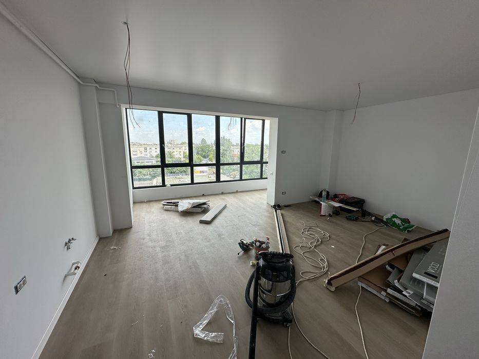 Vand apartament 3 camere bloc colibri