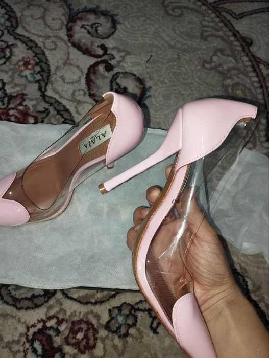 Alaia brendidan chiroyli tufli