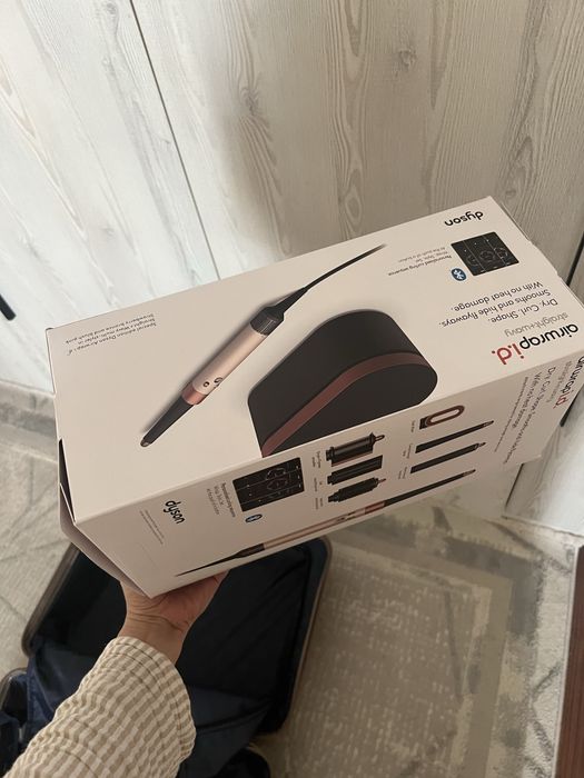 Dyson Airwrap multi-styler