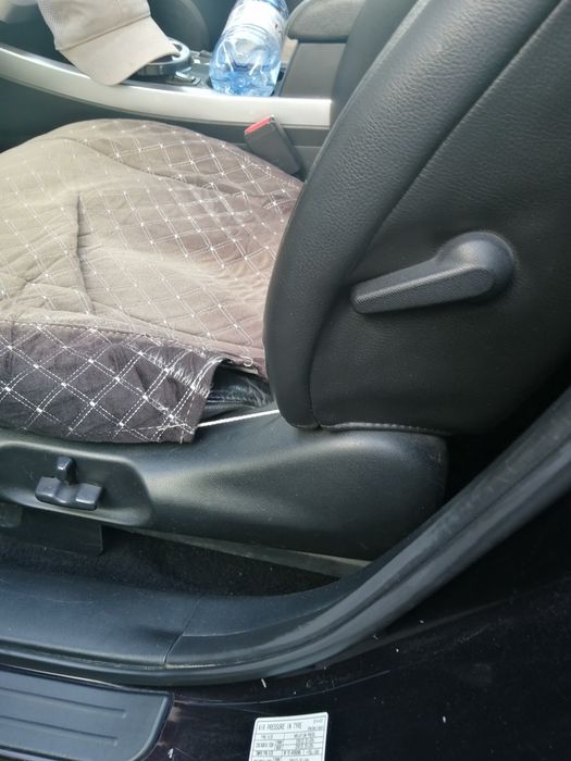 Продам Mazda CX7