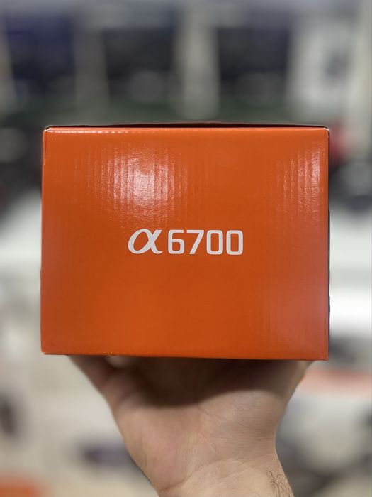 Sony a 6700