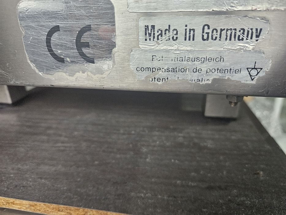 Конвекторна фурна Печка със горещт въздух за готвене печене на тестени