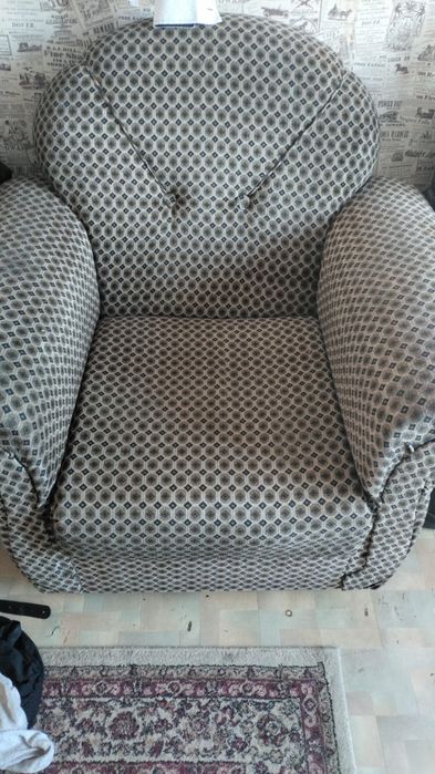 Продам кресло и кровать