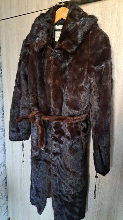 Продам норковую шубу. Размер 42