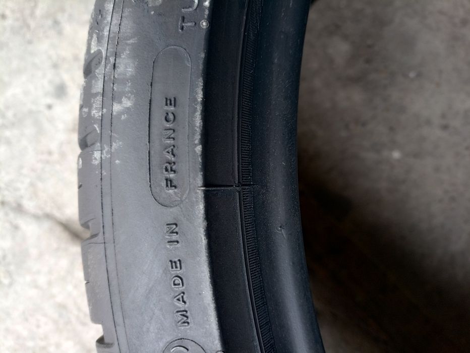 2 anvelope RunFlat de vara Michelin 275/30 R20 dot 0219