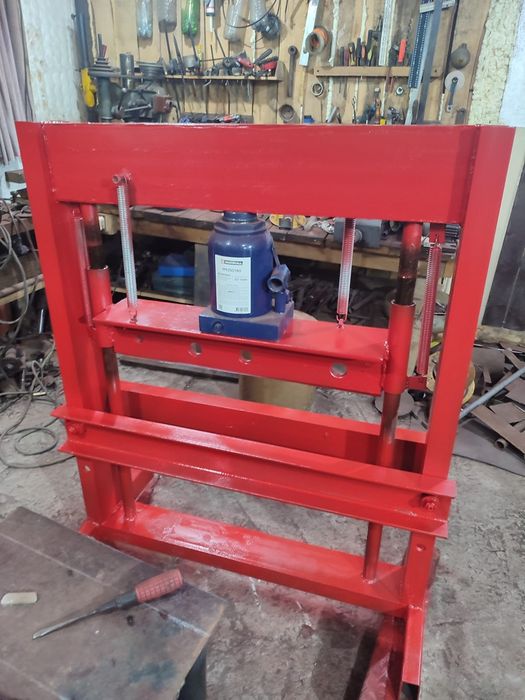 Продам пресс на 50 тонн