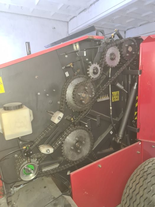 Продам пресс подборщик Metal fach Z562