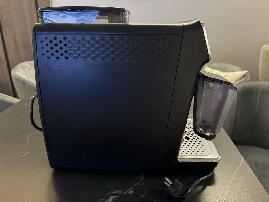 Philips series 5400 каферобот