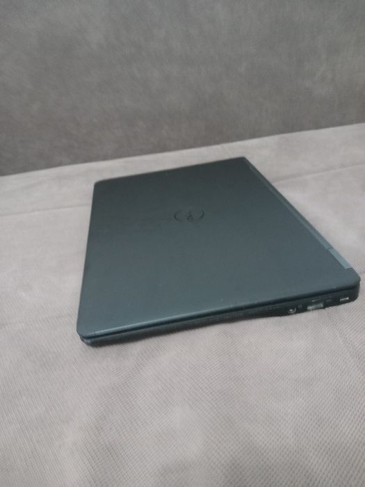 Laptop Dell, e7450, i5, 8Gb SSD, generația 5,WebCam,14 inch A-Display