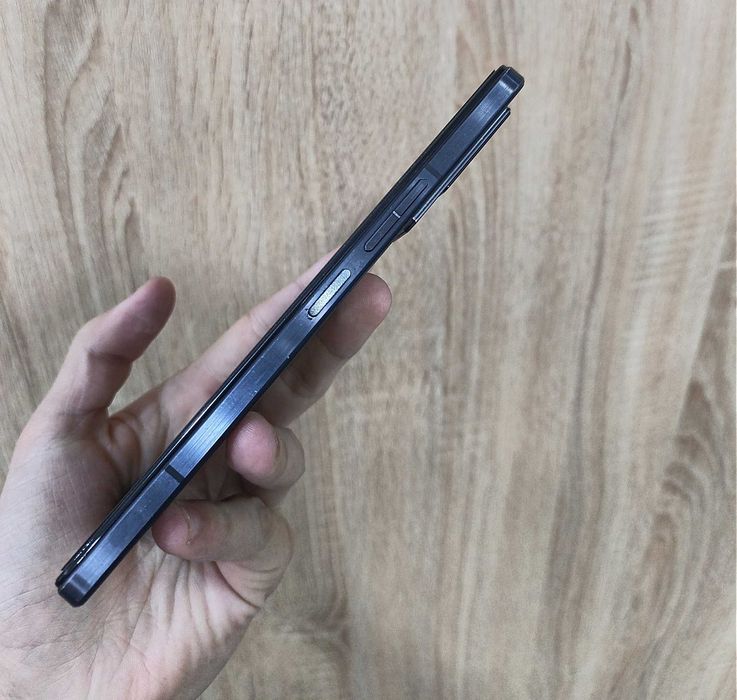 Lenovo Legion Y70 5G 8/128