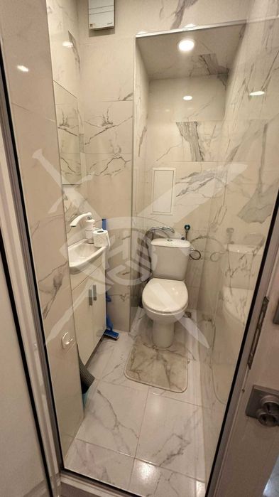 Продава се Тристаен апартамент в Варна, Завод Дружба - 80 кв.м за 12 €/кв.м - Снимка #5