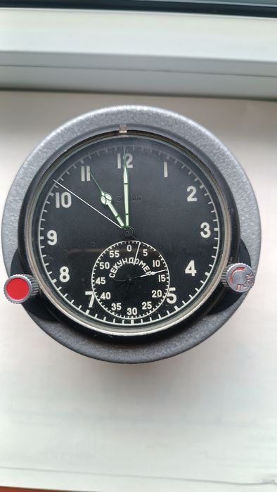 Часы танковые  123-ЧС.
