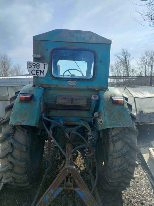 Трактор Т-40 в хорошем состоянии