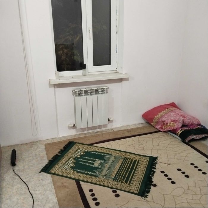 Комната с подсел. р. Старый/ч. Девушке или женщине