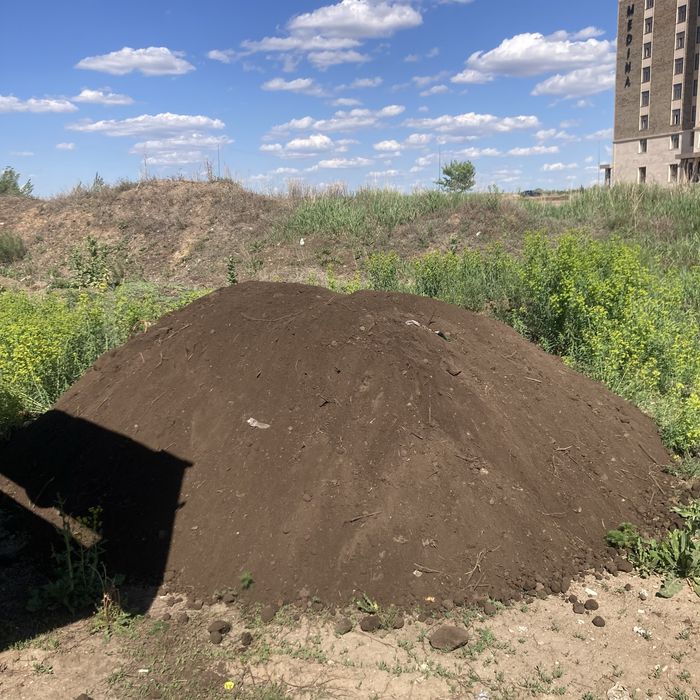 Продаю.Перегной, навоз черназем