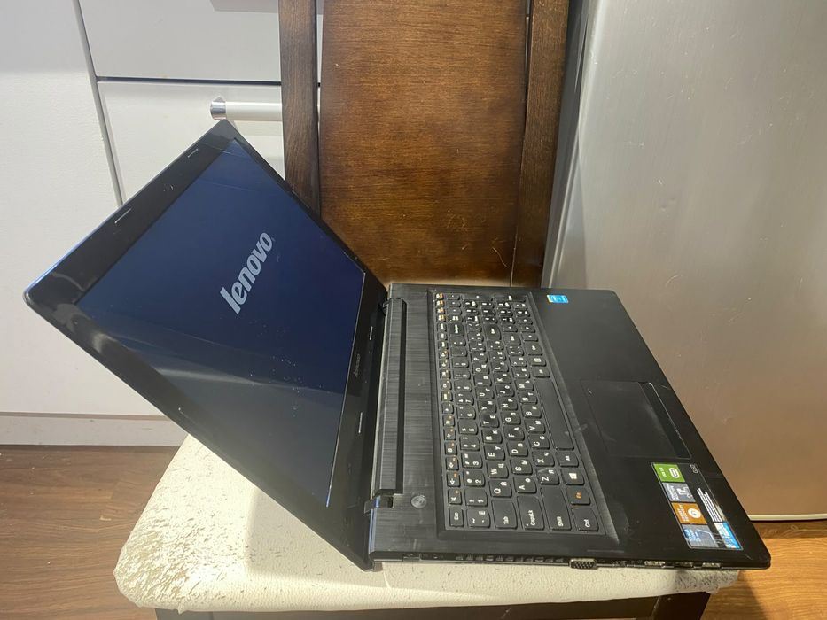 Lenovo Ideapad intel core i3/OZU 8GB/SSD