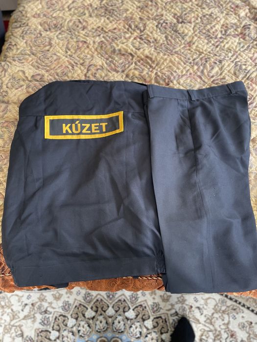 продам форму Кузет почти новая размер 50