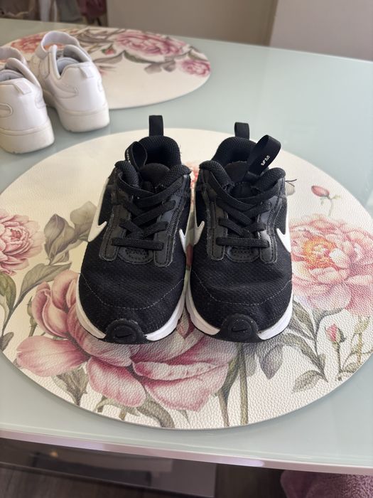 Маратонки размер 27