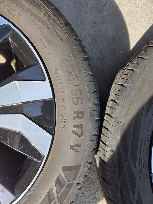 Оригинални джанти 17  5x100 за VW T-Cross / Taigo / Polo с летни гуми Continental 205/55/17
