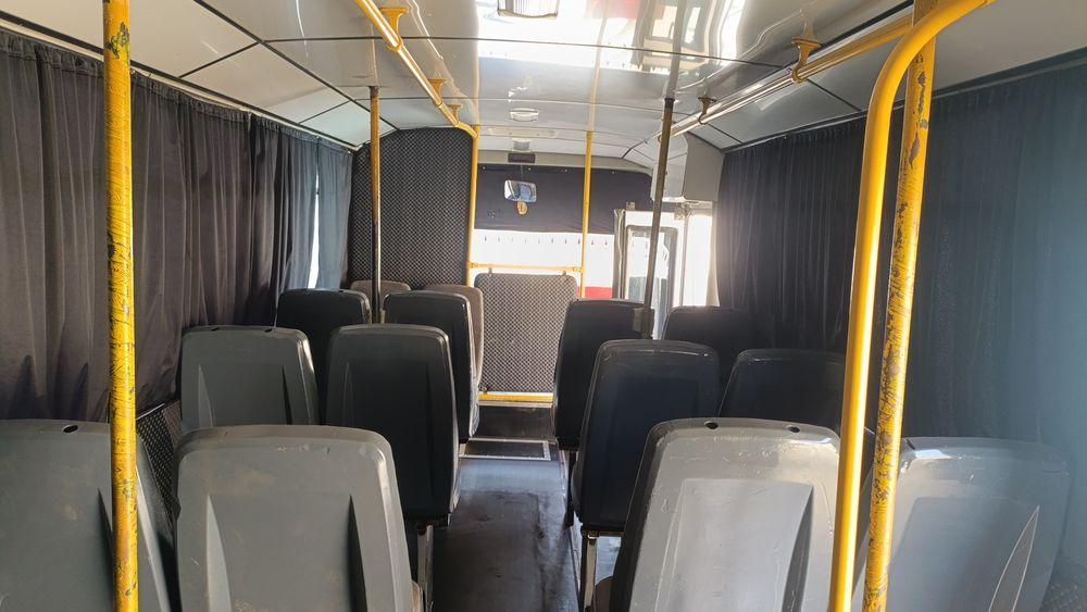 Isuzu avtobuz np 21  sotiladi yili 2016