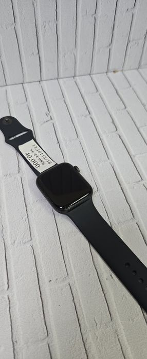 Apple watch Se 44mm 98%