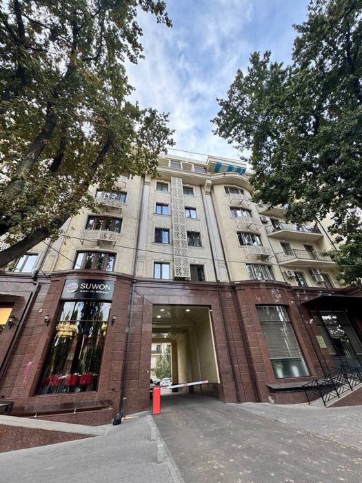 ЖК ЧЕХОВ, Мирабад центр! 2-комнатная 60м2 + 40м2