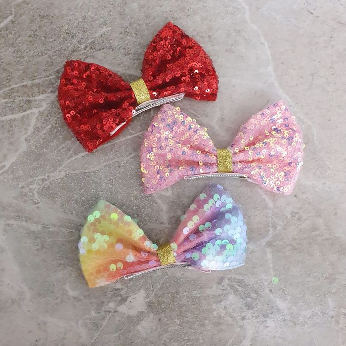 Аксессуары, резинки, заколки для волос