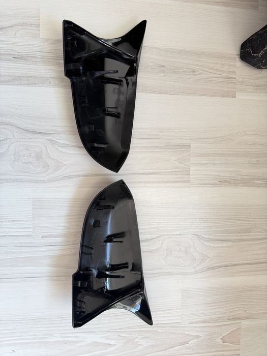 Vand capace Batman si semnalizari dinamice BMW