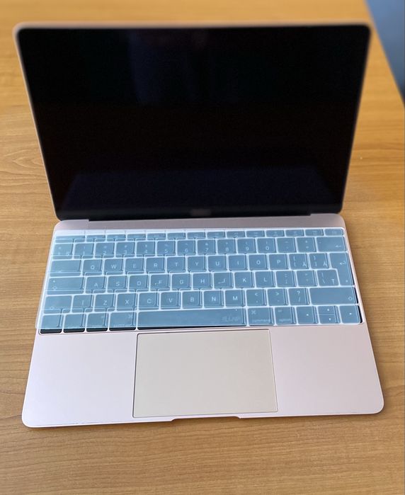 MACBOOK “Retina 12 “2017