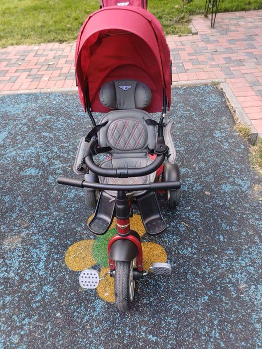 Tricicleta Bentley red